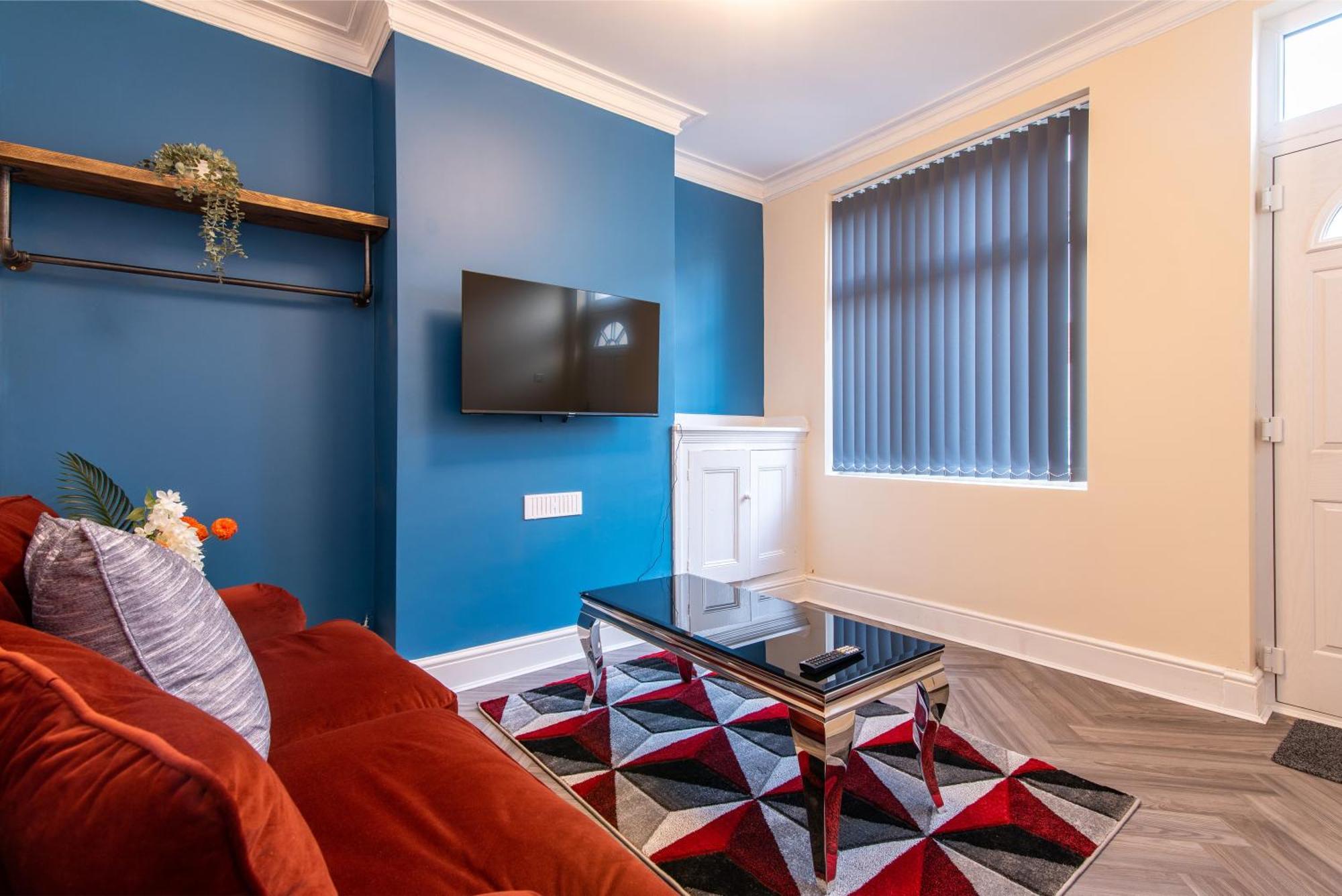 2 Bedroom House In The Heart Of Лестер Экстерьер фото